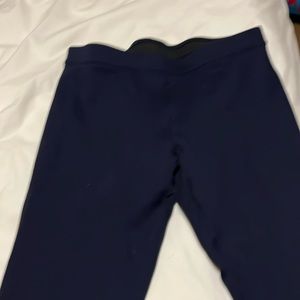 Eddie Bauer Passenger Ponte pants 4P navy